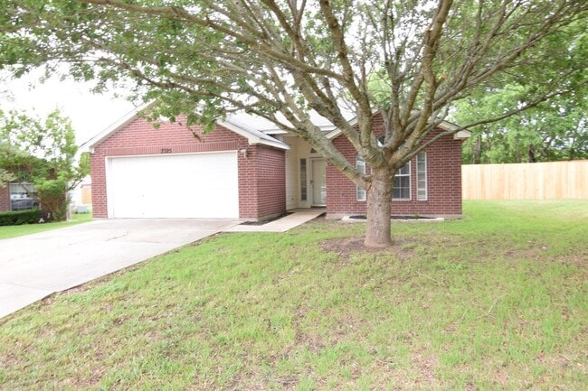 Foto del edificio - 7325 Bluegrass Ct