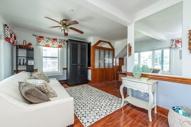 Foto del edificio - 158 Cadish Ave