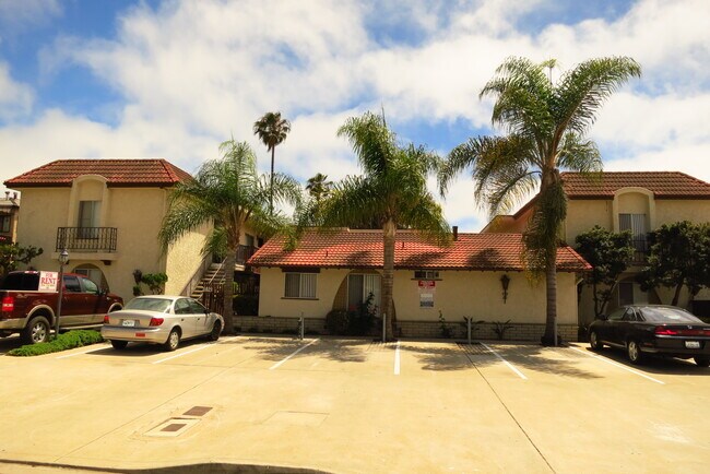 Building Photo - 2821 Keats St