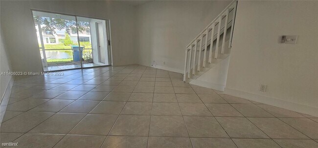 Foto del edificio - 2 br, 2.5 bath Townhome - 209 Mallory Ct #...