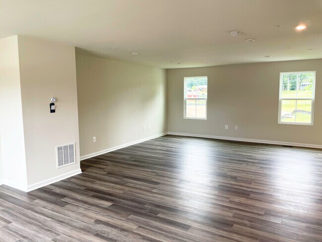 Photo - 5411 Vergo Rd House