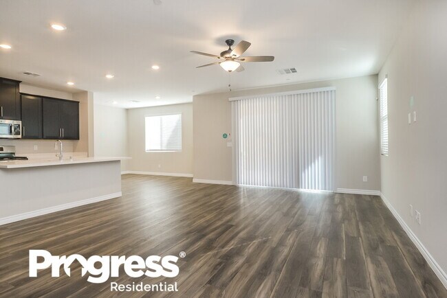 Building Photo - 832 Astra Peak St