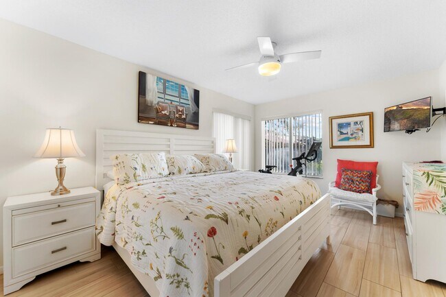 Foto del edificio - 5312 Bosque Ln