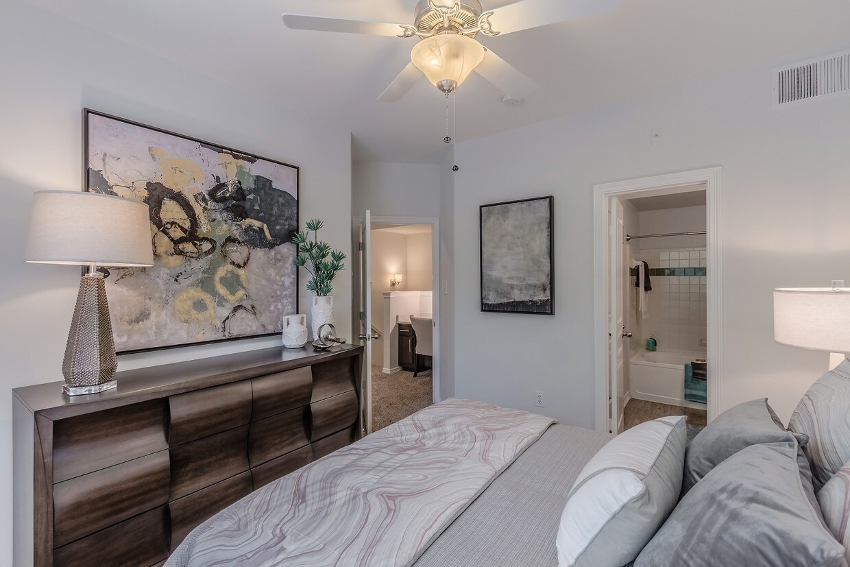 The Livingston Apartments Plano, TX