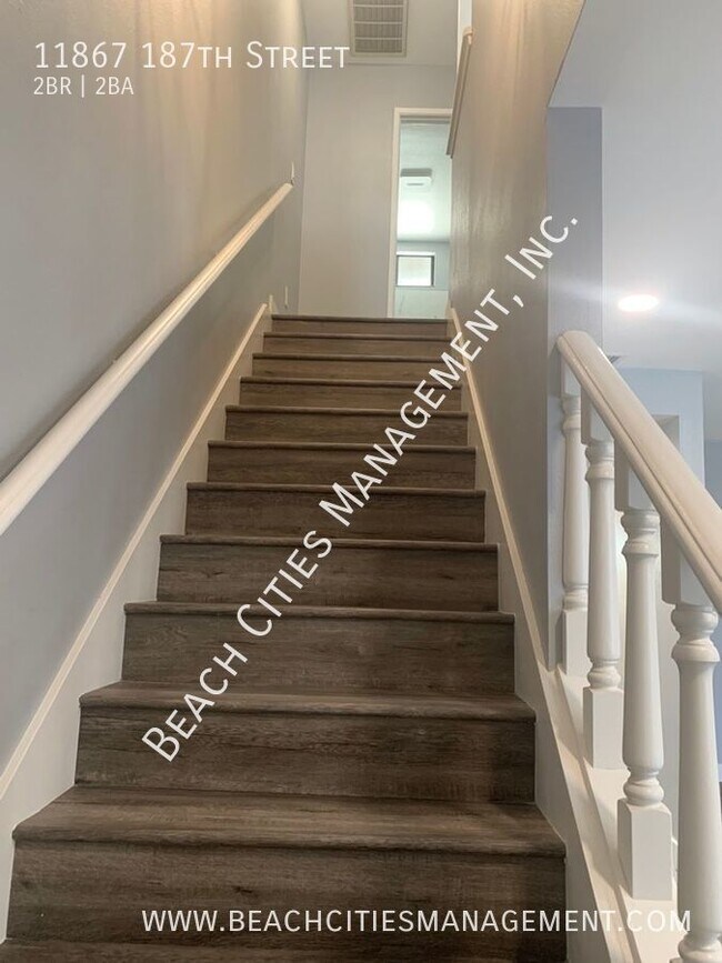 Foto del edificio - 11867 187th St