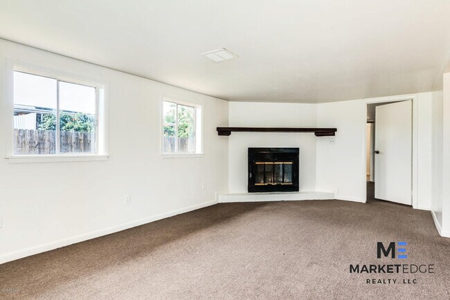 Building Photo - 3Bed/2Bath at 7th/Union Hills! Apply today!