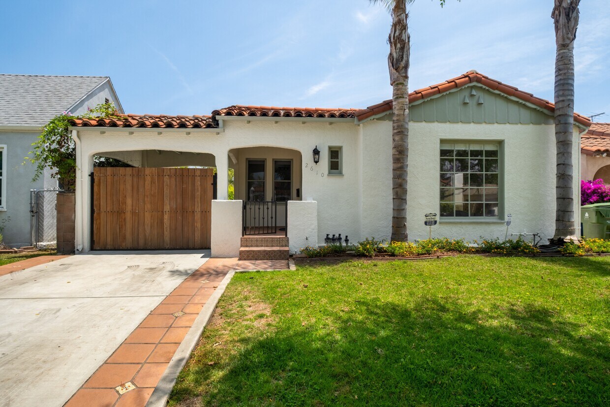 Foto principal - 2610 S Bedford St