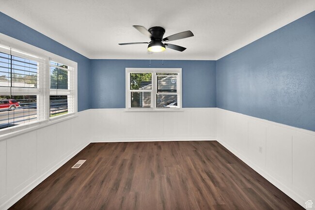 Foto del edificio - 7899 S Grant St
