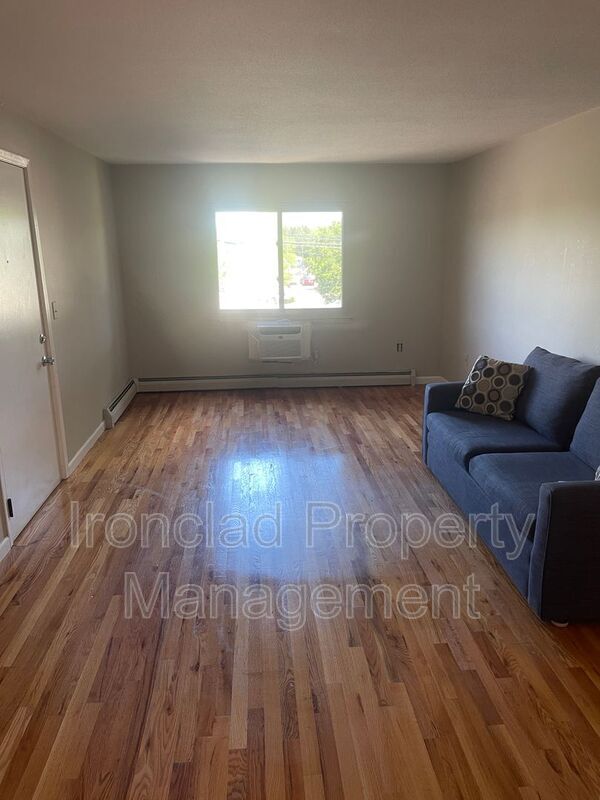 Foto principal - 818-826 Pine St