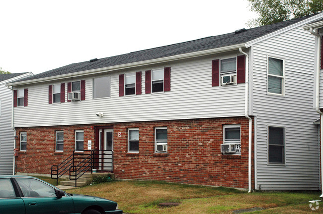 Building Photo - Brandy Hill Apartments