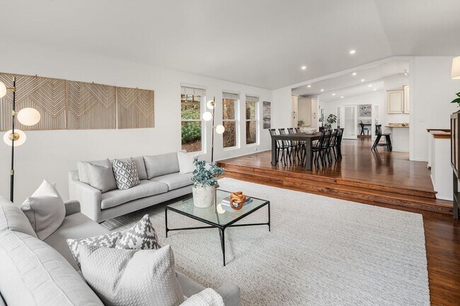 Foto del edificio - 8475 SE 45th St