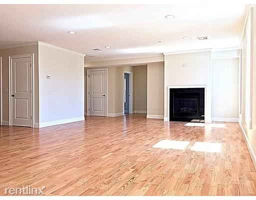 Building Photo - 463 Rutherford Ave