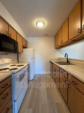 Building Photo - 2350 N 44th St