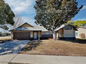 Building Photo - 785 Kara Cir