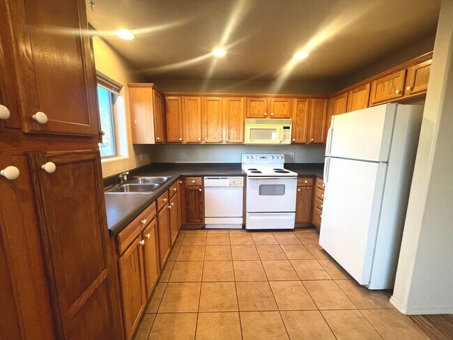 Foto del edificio - 6131 N Buckboard Dr