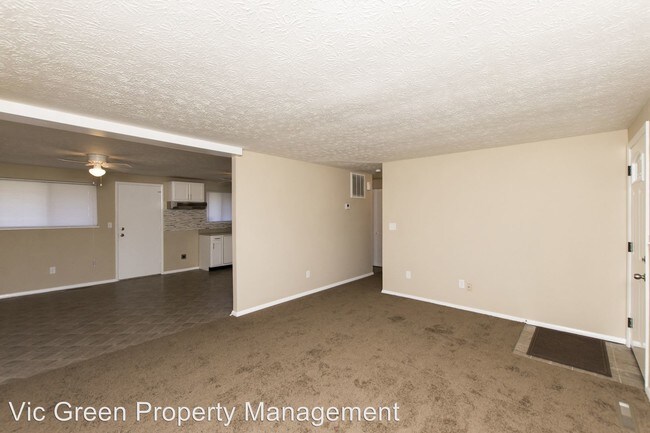 Building Photo - 5013 Tilbury Rd