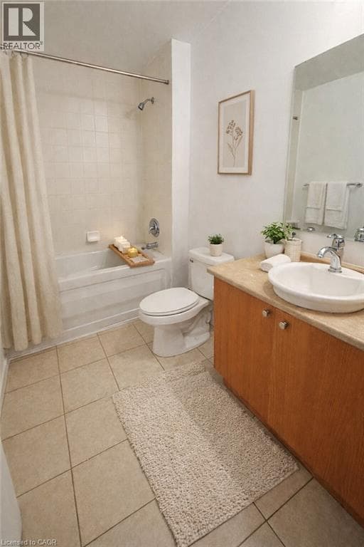 Building Photo - 410 King St W