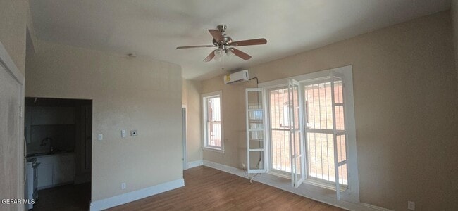 Foto del edificio - 515 W Missouri Ave