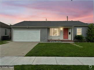 Building Photo - 3653 Lomina Ave