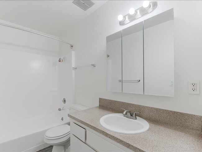 Building Photo - Gem Lane Village