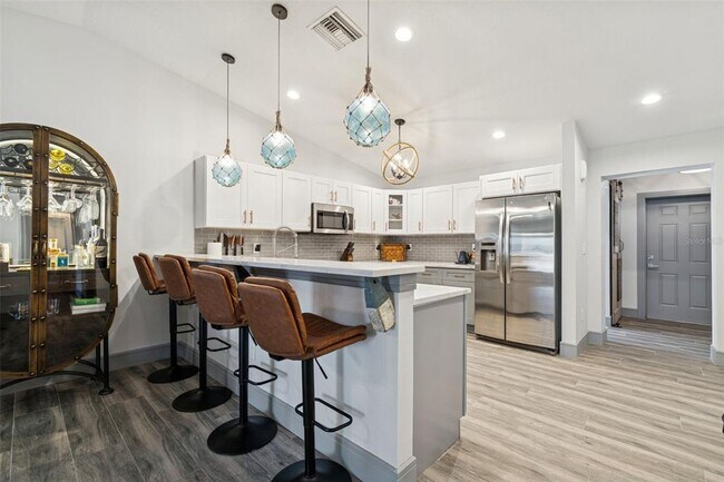 Foto del edificio - 292 Sunlit Cove Dr NE