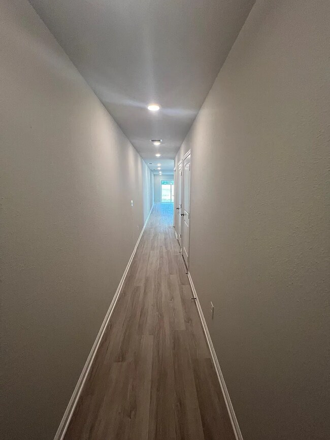 Photo - 840 Hartshill Pl Townhome