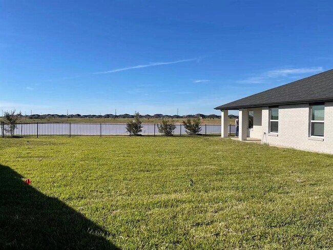 Building Photo - 28939 Lupo River Ct
