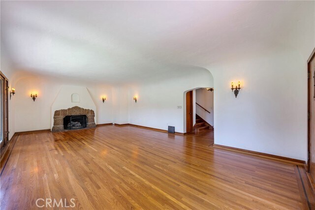 Foto del edificio - 405 W Brookdale Pl