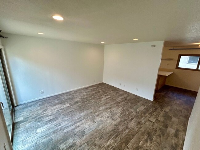 Foto del edificio - 2640 Worden St