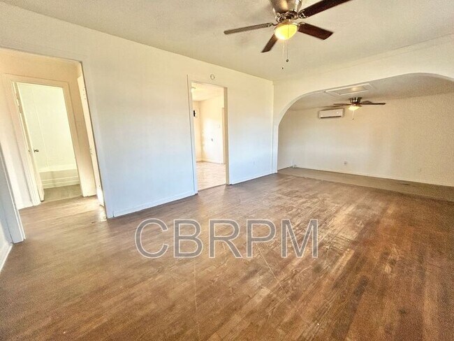 Building Photo - 2803 2nd St