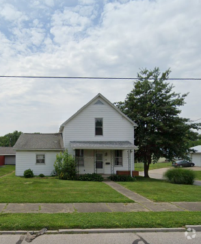 Building Photo - 1201 E Walnut St