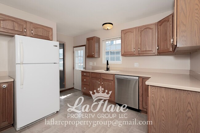 Foto del edificio - 5334 Fortune Dr