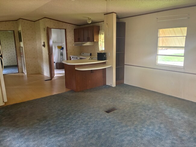 Foto del edificio - 2710 N Farm Rd 137