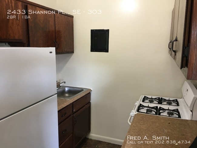 Foto del edificio - 2433 Shannon Pl SE