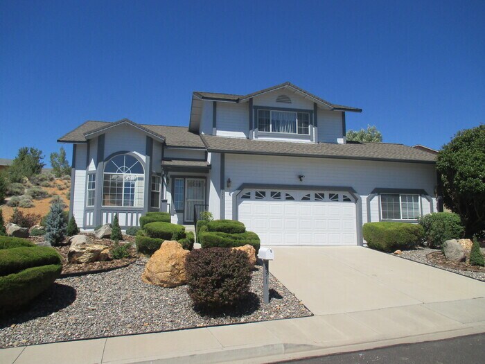 Foto principal - 831 University Ridge Drive