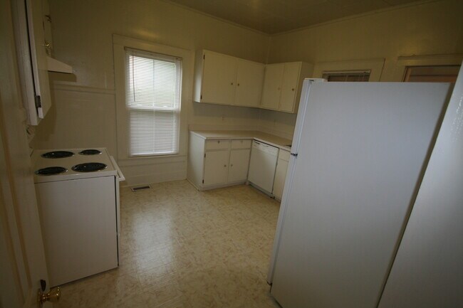 Foto del edificio - Adorable 2 Bedroom Walltown Home / All App...