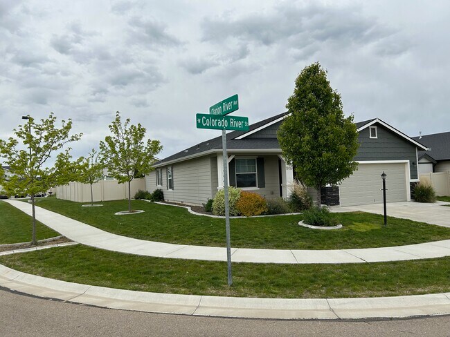 Foto del edificio - 11416 W Colorado River St