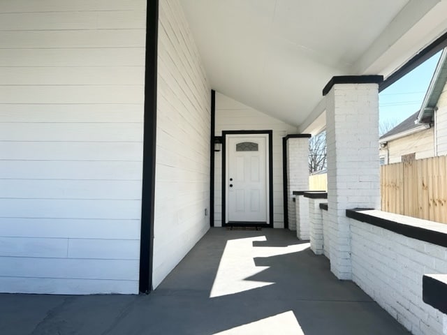 Photo - 229 S Summit St House