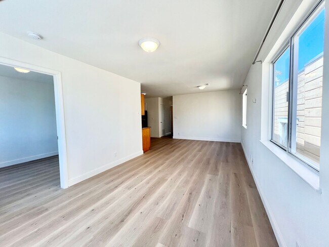 Building Photo - 38 Williams Ave