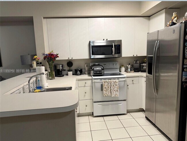 Foto del edificio - 11060 SW 196th St