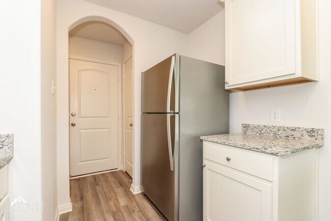 Building Photo - 152 Holster Holw Rd