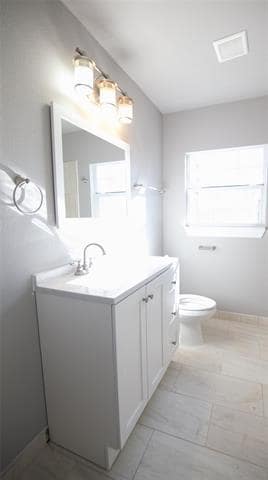 Building Photo - 1606 Davis Blvd