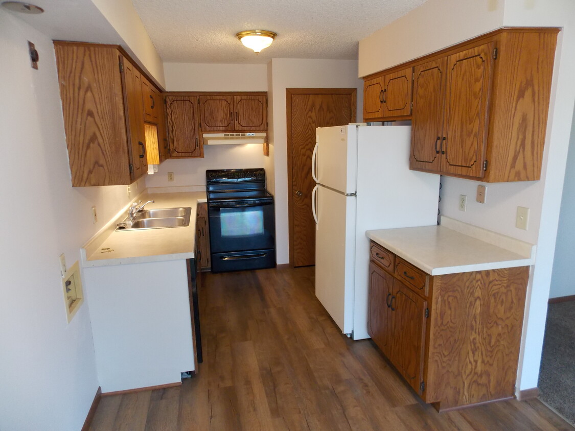 Foto principal - 951 River Ave N