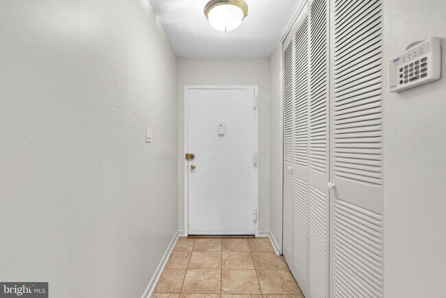 Foto del edificio - 10643 Weymouth St