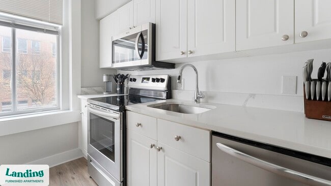 Foto del edificio - 617 W Lexington St