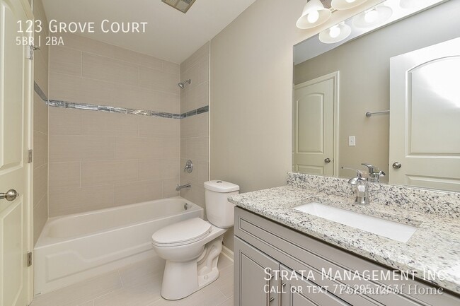Foto del edificio - 123 Grove Ct