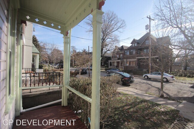 Foto del edificio - 2 br, 2 bath House - 403 Franklin Avenue