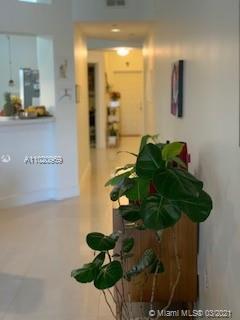 Foto del edificio - 10750 NW 66th St