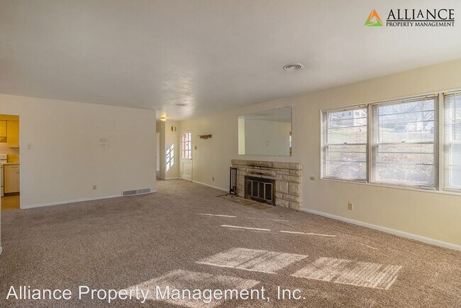 Building Photo - 2 br, 1 bath House - 845 Wildcat Ridge