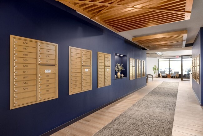 Interior Photo - Caliper